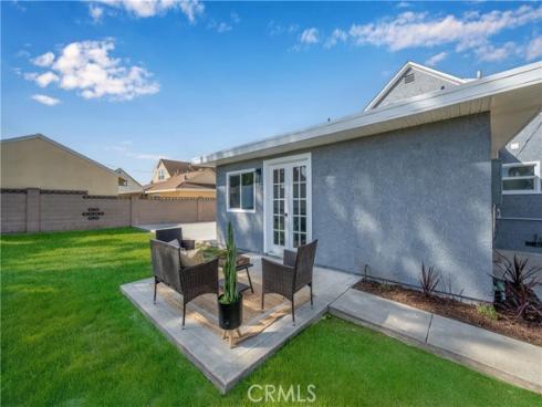 6131 Chickasaw Drive, Westminster, CA