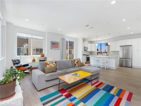 7205 21st Street, Westminster, CA