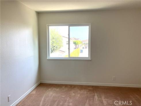 5042 Hampton Court, Westminster, CA