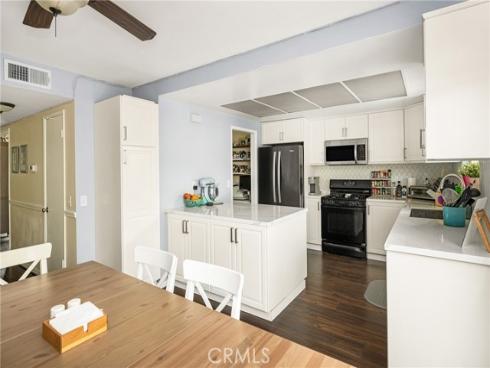 10172 Cabo Drive, Westminster, CA