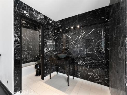 13036  Springarden   Lane, Westminster, CA