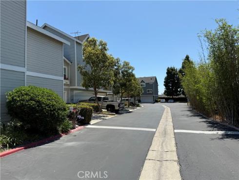 13036  Springarden   Lane, Westminster, CA