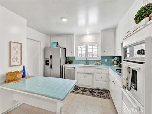 13321 Edinburgh Drive, Westminster, CA