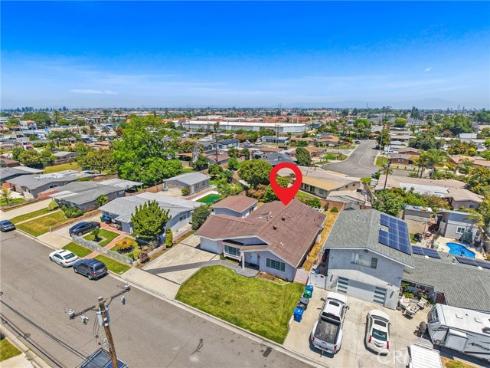 14132  Roxanne   Drive, Westminster, CA