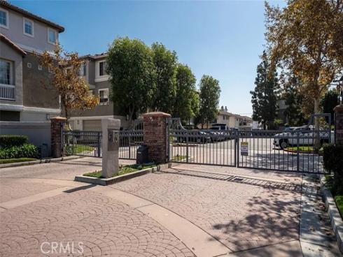 13523 Cobblestone Lane, Westminster, CA