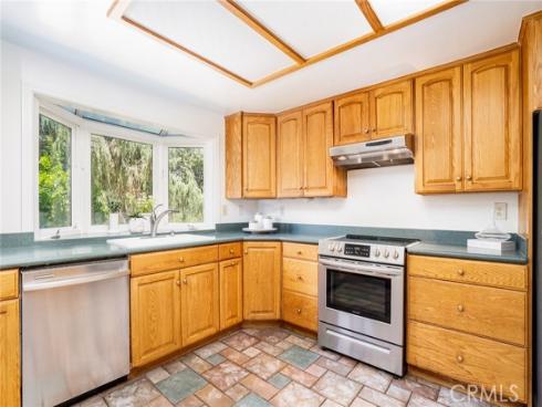 5461 Saint Mary's Cir , Westminster, CA