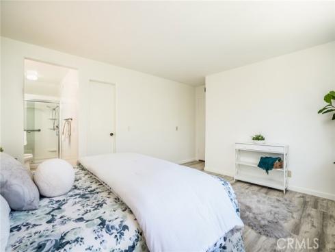 5461 Saint Mary's Cir , Westminster, CA