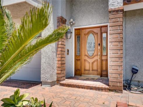 5461 Saint Mary's Cir , Westminster, CA