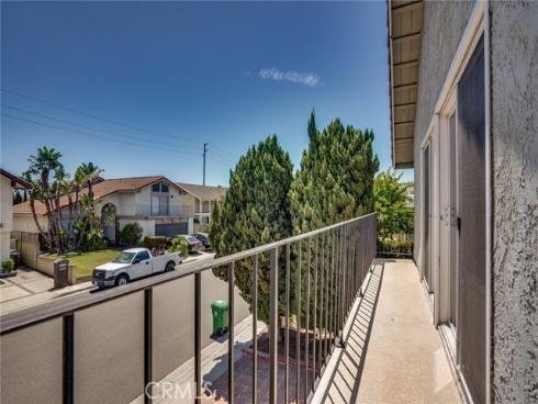 5461 Saint Mary's Cir , Westminster, CA