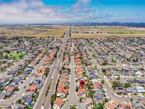 5461 Saint Mary's Cir , Westminster, CA