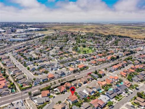 5461 Saint Mary's Cir , Westminster, CA