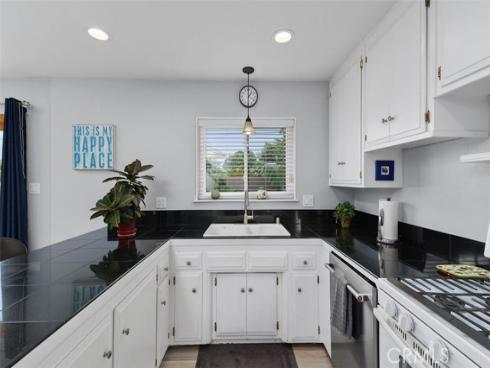 5072 Cumberland Avenue, Westminster, CA