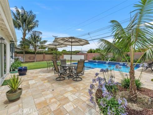 5072 Cumberland Avenue, Westminster, CA