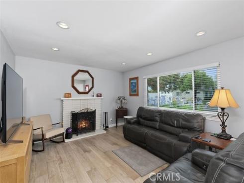 5072 Cumberland Avenue, Westminster, CA