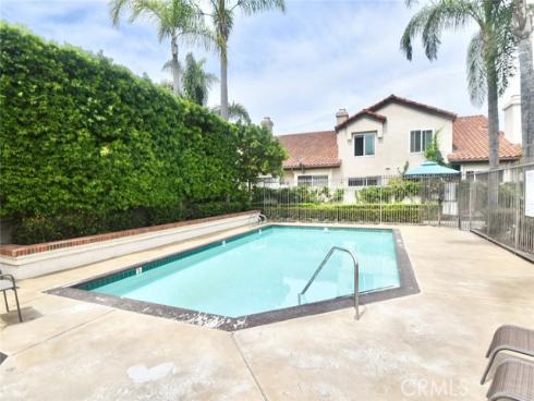 8894 Grandville CI35 Circle, Westminster, CA