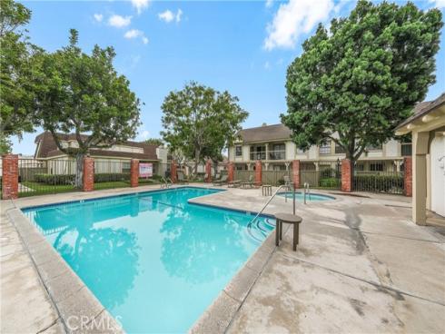 15110 Henley 51 Drive, Westminster, CA