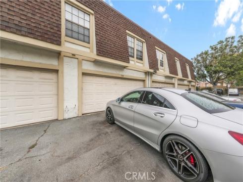 15110  Henley  51  Drive, Westminster, CA