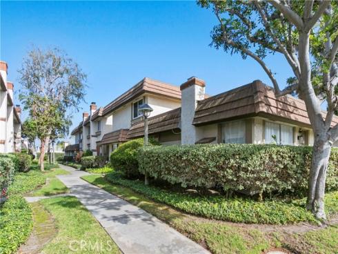 13966  Chelmsford   Walk, Westminster, CA