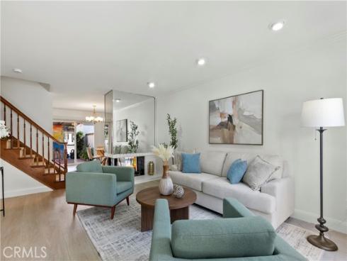 13966  Chelmsford   Walk, Westminster, CA