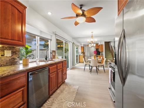 13966  Chelmsford   Walk, Westminster, CA