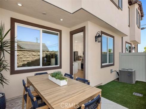 7023 Solara Way, Westminster, CA