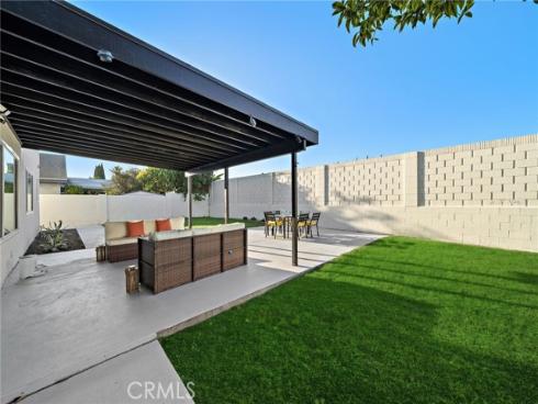 8331 Gumwood Circle, Westminster, CA