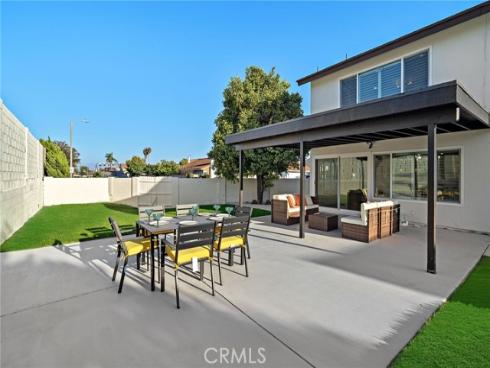 8331 Gumwood Circle, Westminster, CA