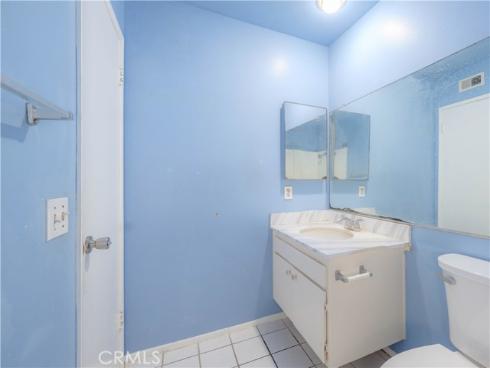 14892 Valencia Plaza, Westminster, CA