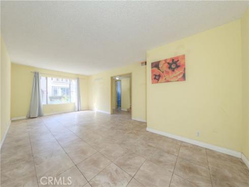 14892 Valencia Plaza, Westminster, CA