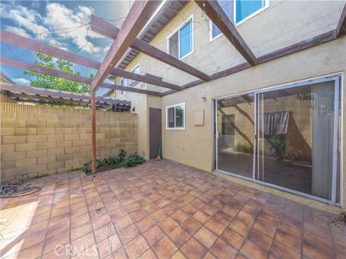 14892 Valencia Plaza, Westminster, CA