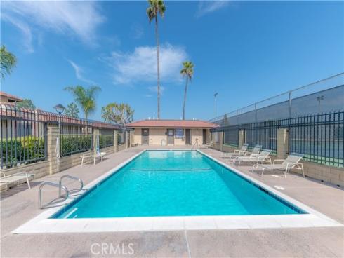 14892 Valencia Plaza, Westminster, CA