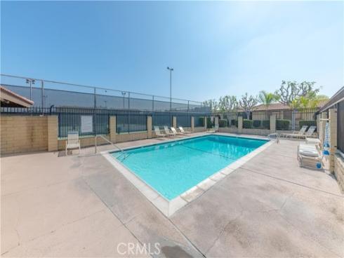 14892 Valencia Plaza, Westminster, CA