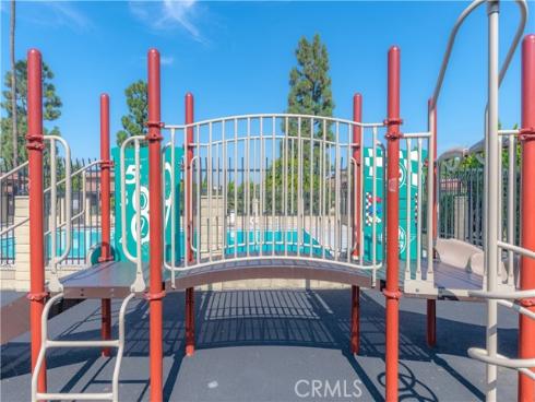 14892 Valencia Plaza, Westminster, CA