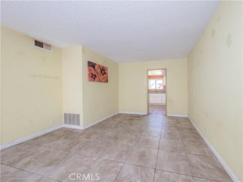 14892 Valencia Plaza, Westminster, CA