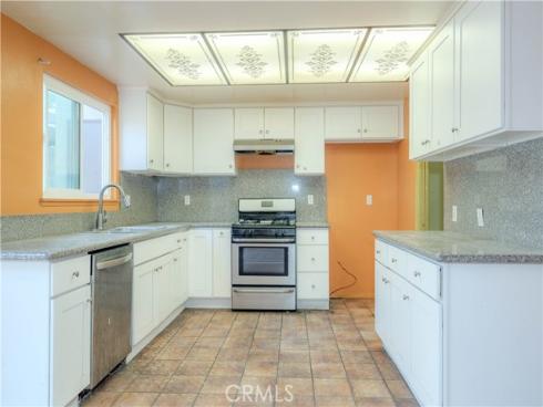 14892 Valencia Plaza, Westminster, CA