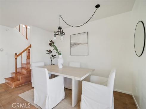 5566  Aldershot  , Westminster, CA