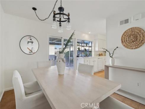 5566  Aldershot  , Westminster, CA