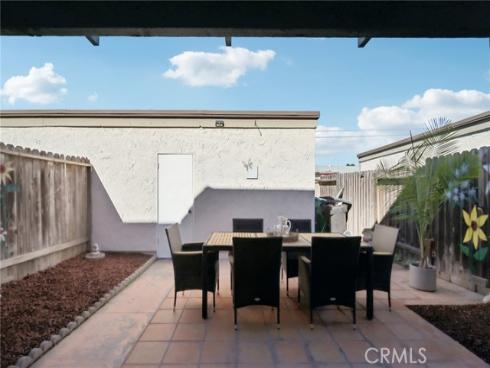 5566  Aldershot  , Westminster, CA