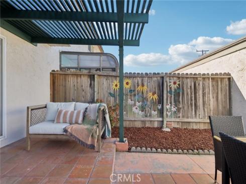 5566  Aldershot  , Westminster, CA