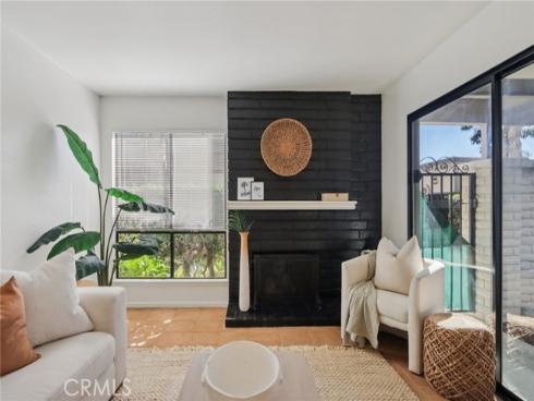 5566  Aldershot  , Westminster, CA