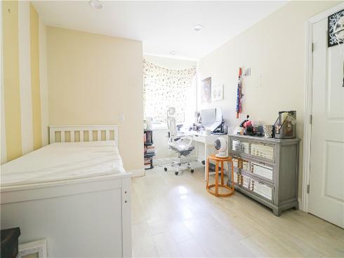 8671  Bermuda   Avenue, Westminster, CA