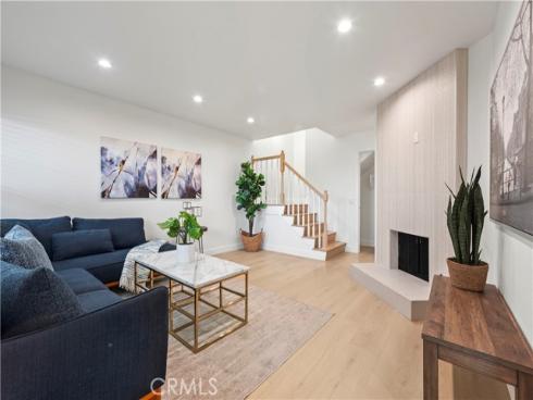 15065  Henley  1  Drive, Westminster, CA