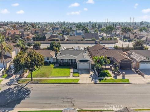 8812  Sapphire   Avenue, Westminster, CA