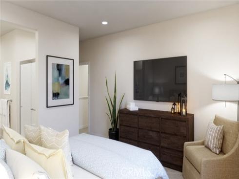 7014  Solara   Way, Westminster, CA