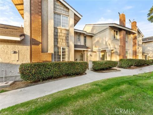 5006 Hampton Court, Westminster, CA