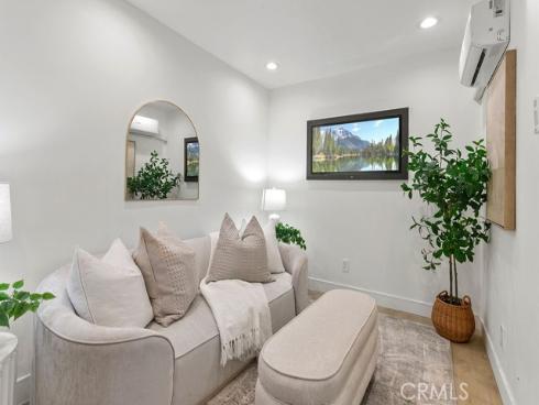 6091 Navajo , Westminster, CA