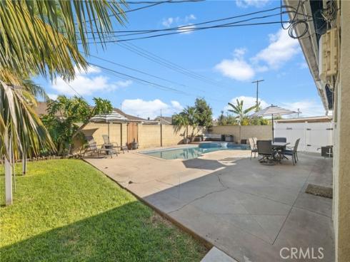 15942 Topaz , Westminster, CA