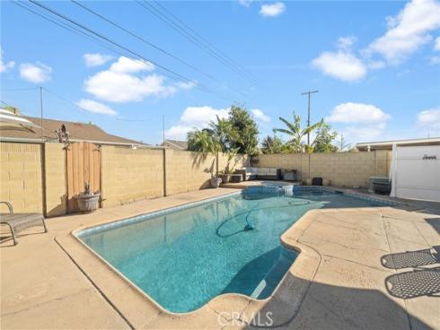 15942 Topaz , Westminster, CA