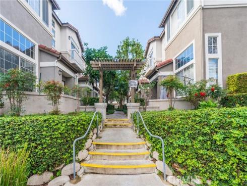 13535 Cobblestone Ln , Westminster, CA