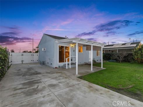 8801 Jennrich , Westminster, CA